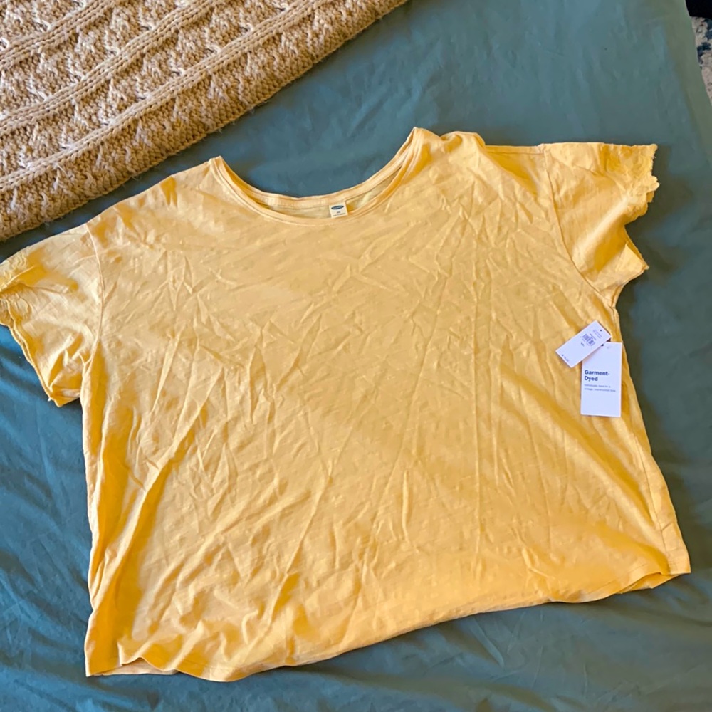 NWT Plus Size Old Navy Yellow Garment Dyed Crop T-Shirt w/ Embroidered Sleeves